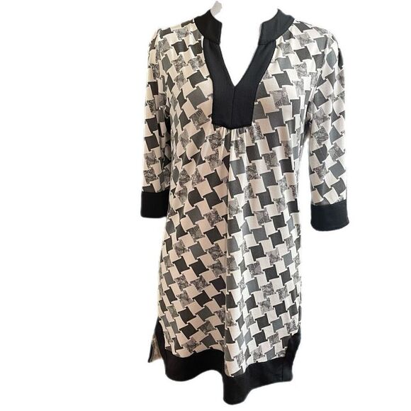 SanSoleil UPF50 Black Grey White Dress Size Medium - Picture 1 of 9